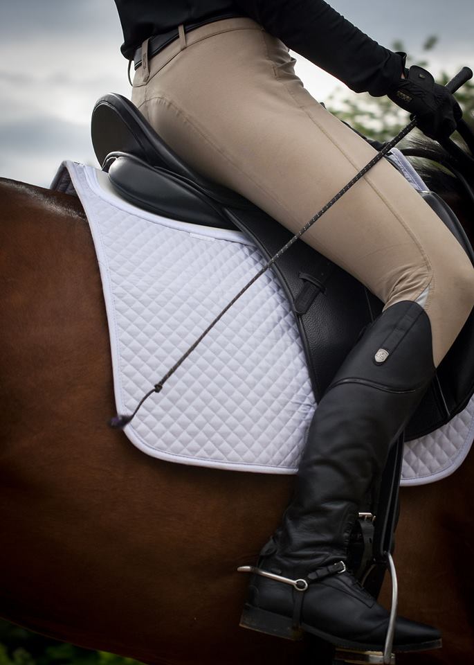ThinLine Dressage Saddle Pad | up to 95% shock absorbing protection