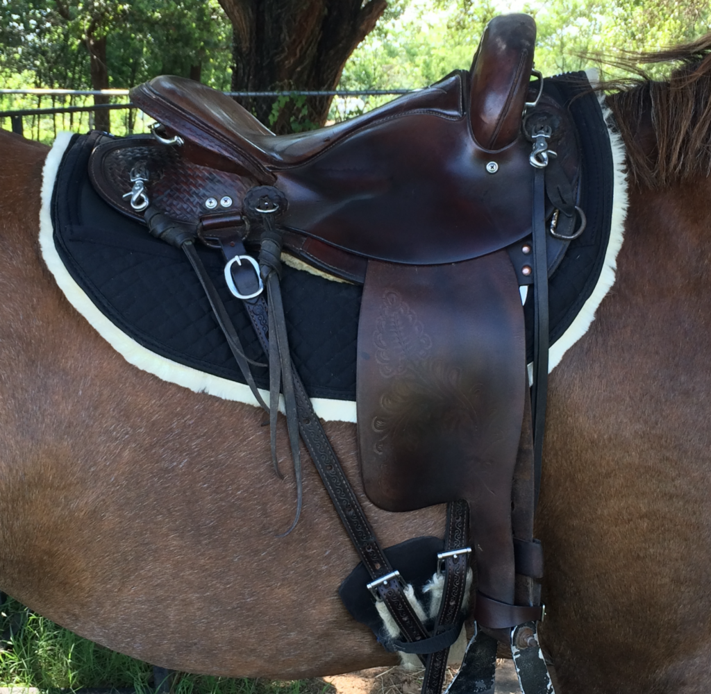 ThinLine Woven wool Western / Endurance Round Skirt Saddle Pad